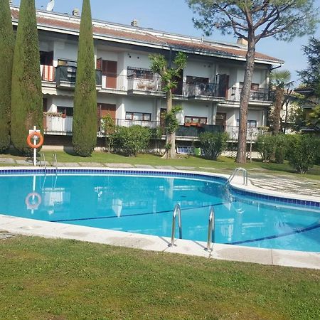 Lucky Apartment 2 シルミオーネ エクステリア 写真